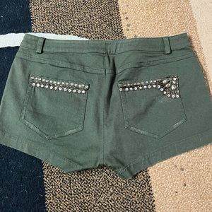 La Rok Luxe green shorts size 0